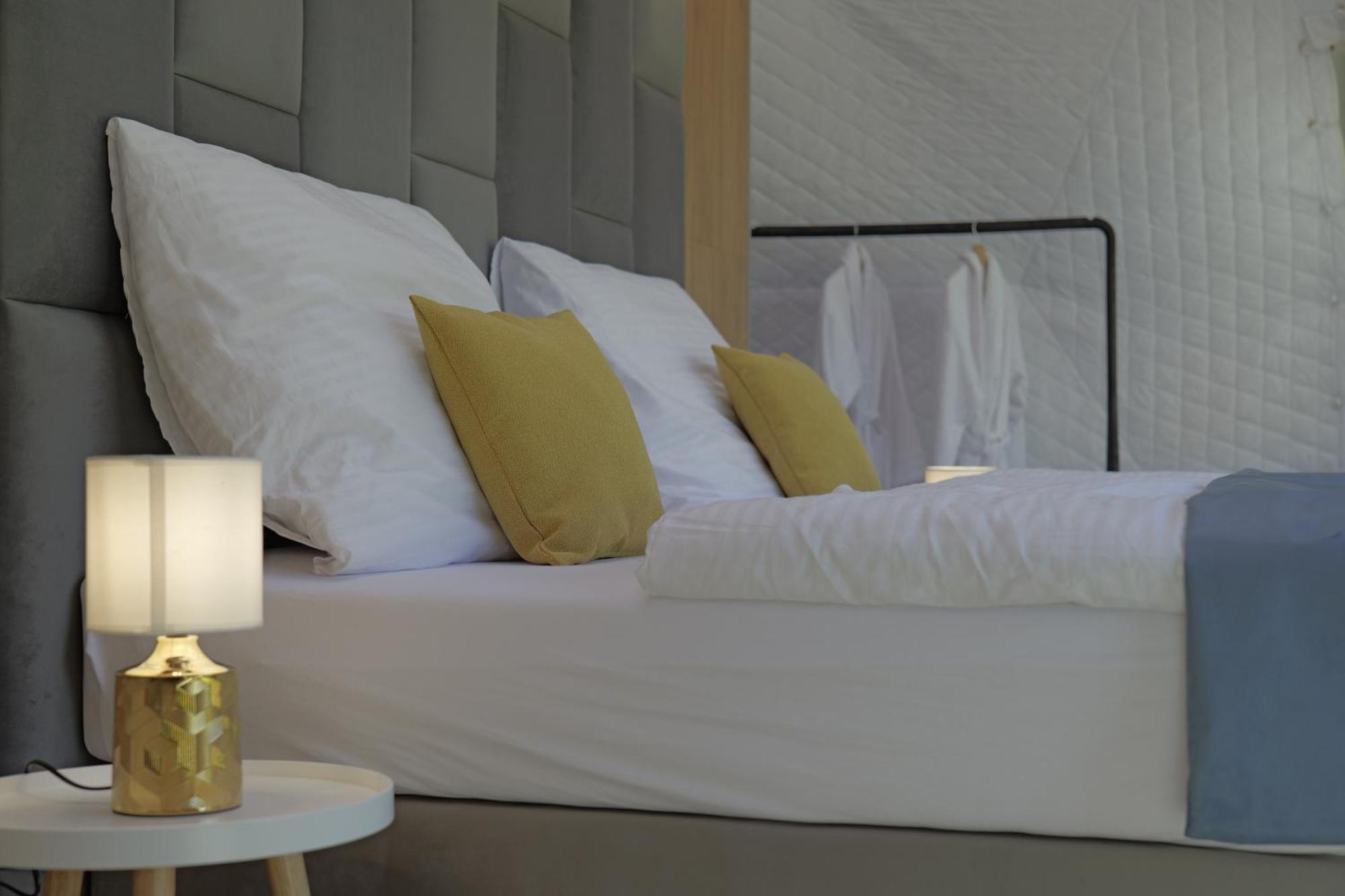 Dolny Kamenec Glamping Resort מראה חיצוני תמונה