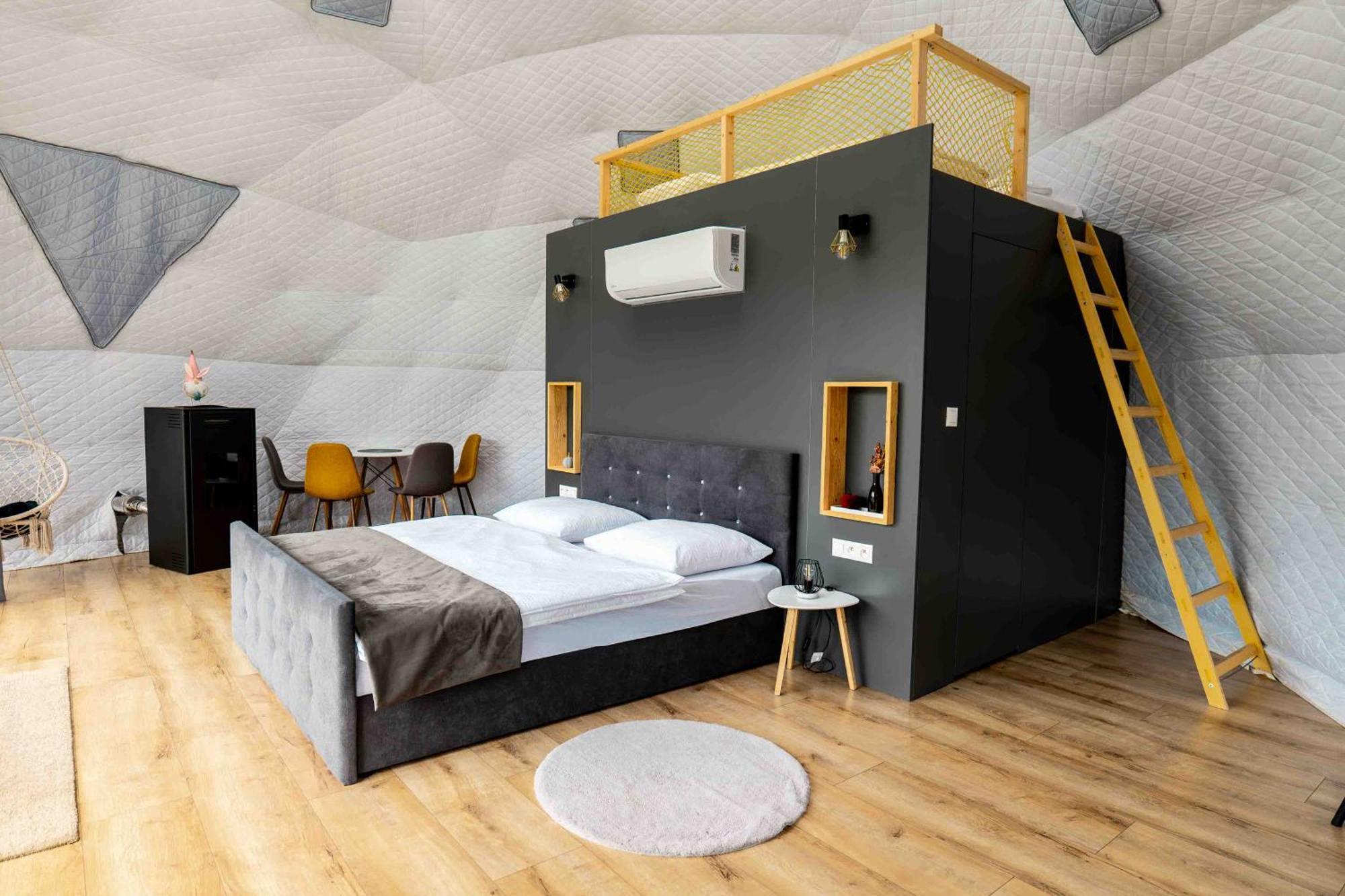 Dolny Kamenec Glamping Resort מראה חיצוני תמונה